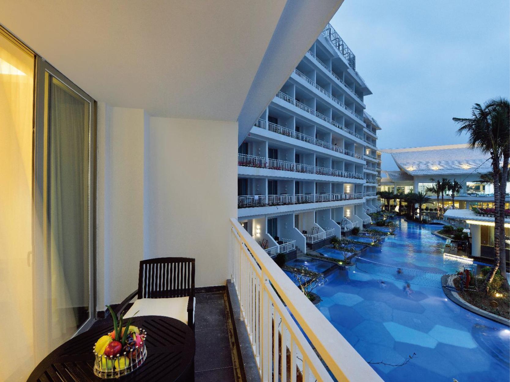 Palace Resort Yalong Bay Санья Екстер'єр фото
