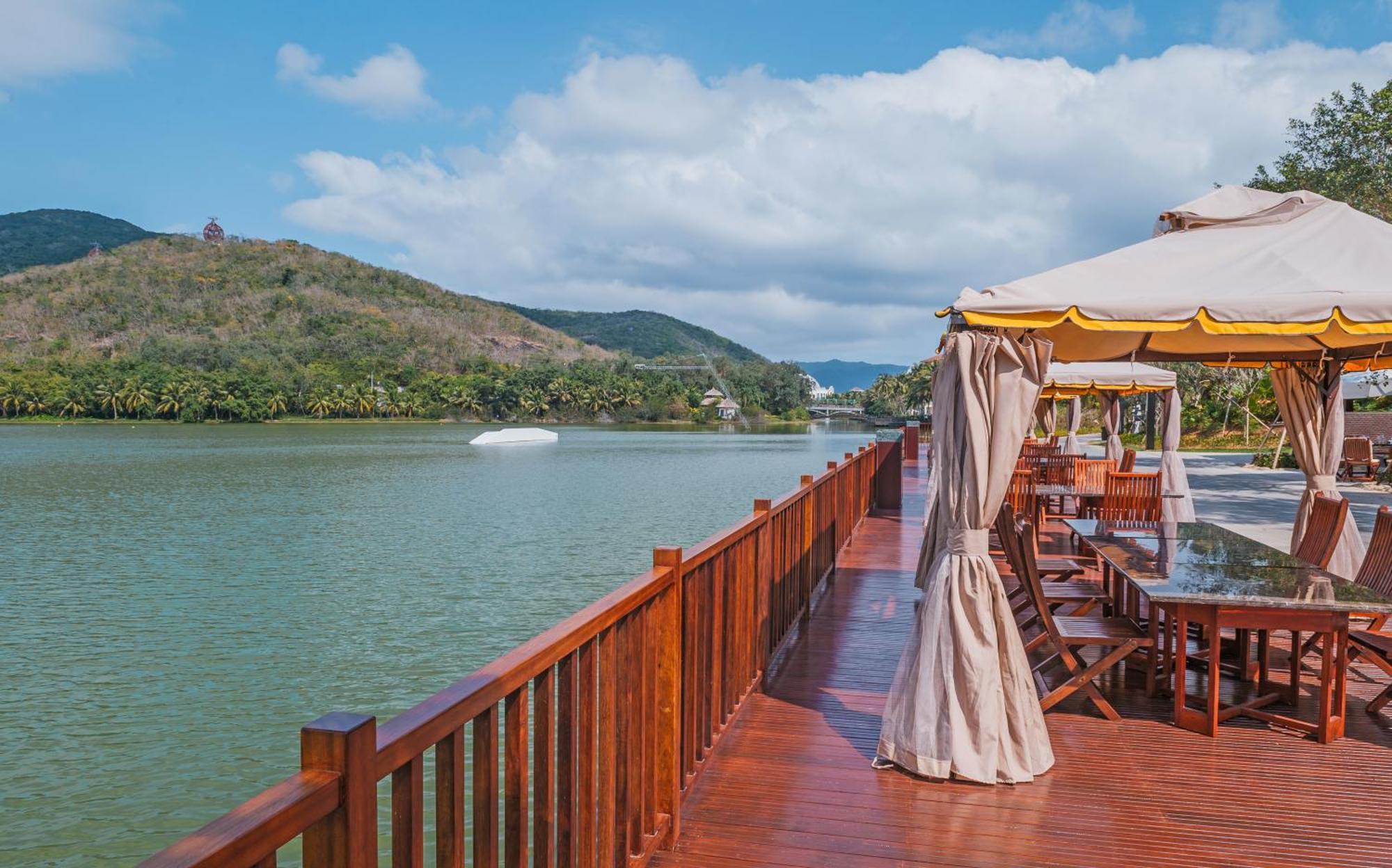 Palace Resort Yalong Bay Санья Екстер'єр фото